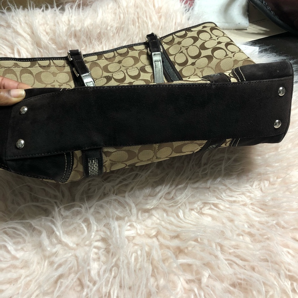 Coach Large Classic Monogram Signature Tote - Picture 5 of 6